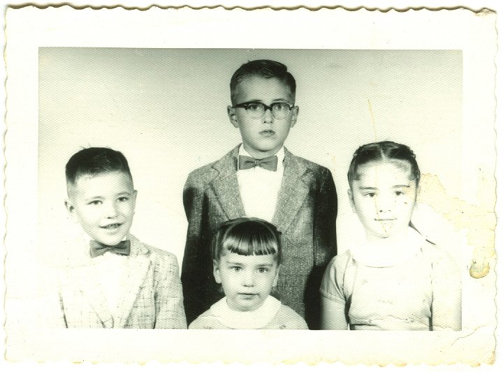 1314.jpg - The Marvin & Mariam Sweigart Family 1959c.  Left:  Tim, Randy, Mary Ann, and Cindy Sweigart
