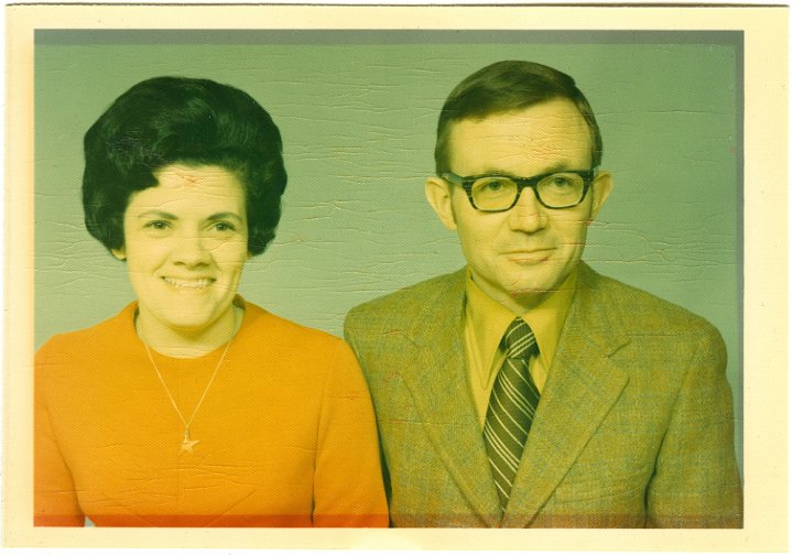 1345.jpg - John & Laurene Spratt, Jan 1971